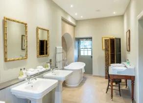 Rosebery Estate - Image 2