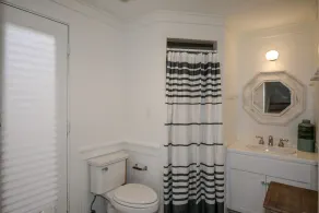 Updated 2-Bedroom W/Loft in Seaside 1 Block to Beach, 2 Adult Bikes, Sleeps 8 - Image 4