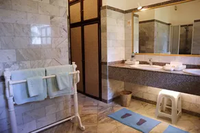 WOBURN RESIDENCE CLUB- COASTAL FINEST RESORTS AND HOLIDAY AND HOME - Image 2