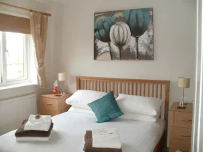 A beautifully presented one bed house, just five minutes from Poole Quay - Image 5