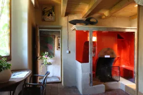 House with garden - Image 2