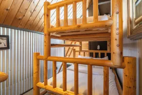Chalet 05 by Mammoth Mountain Chalets - Image 3
