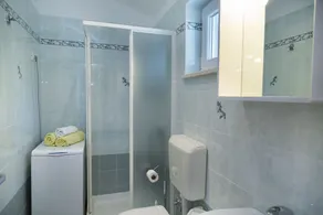 Apartment with Balcony and Sea View - Image 2