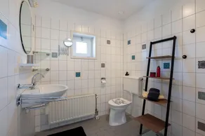 Maxime 296 - Kustpark Village Scaldia - Large detached holiday villa directly at the lake with spacious garden - Image 5