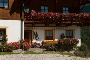 Chalet in Funes Valley with Dolomites Views - Image 5