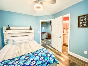 Treehouse Getaway - Image 3