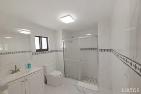 Miami Luxury Retreat / 10 Min to MIA Airport / BBQ - Image 2