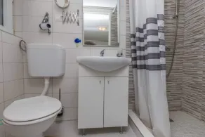 Apartment in Croatia near the Adriatic Coast - Image 3