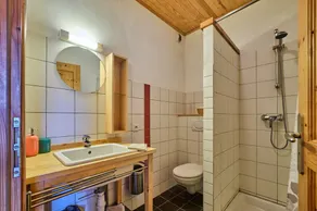 Ferienwohnung 'Cloudit' mit Bergblick, privater Terrasse und WLAN - Image 5
