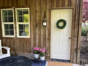 Cozy one room suite on two acres. - Image 5