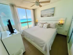 Too Good To Be True Beachfront Condo, New Modern Renovation. Free WIFI/Parking. - Image 5