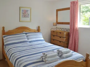 2 chambres à coucher à Down Thomas, near Plymouth - Image 3
