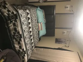 Come To This Cozy Little Getaway, Home Away From Home - Image 4