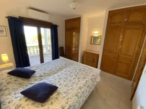 Charmig villa för 8 personer, lugnt, med privat pool och vacker utsikt - Image 5