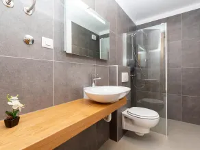 Popular fully equipped modern one bedroom apartment in a top location in Porec near the beach and with sea view - Image 4