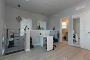 Pet Friendly Modern Zen Studio Retreat with Hot Tub - Image 3