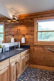 Stunning 25-Acre Oxford Escape l Waterfront l BBQ - Image 2