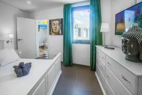 Villa Buddha - Six Chambres Villa, Couchages 12 - Image 4