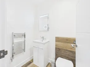 4Br4Ensuite-Garden-W&D-CloseToCityCentre - Image 4