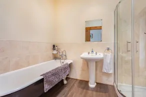 Druidaig Cottage, LETTERFEARN - Image 4