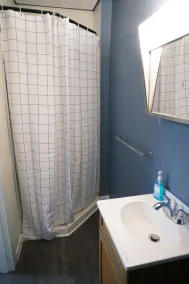 Great 2 Bedroom Near Starved Rock & Downtown Ottawa Dining - Image 2