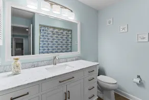Scenic Caswell Beach! 3 Mins to Beach & Pool. Clean + Conveniently Located - Image 2