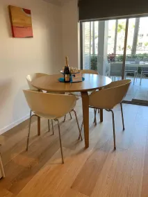 Modern 1-Bedroom Apartment & direct access to the lagoon - Image 5
