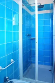 Essential and original seaside apartment in San Teodoro - Image 2