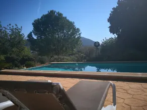 Rustikt hus med massor av charm nära berget, privat pool. - Image 4