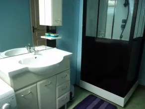 Maison rénovée à Bransat avec spa, WiFi et animaux acceptés - Image 3