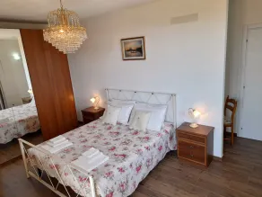 Villa - Image 4