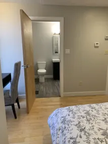 Waterfront Guest Suite - Image 4