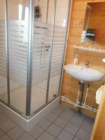 Chalet in a quiet location with wonderful views - Image 4