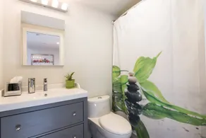 Jewel in the Sky:   Modern, Private,  Luxurious Loft + EV Charger! - Image 4