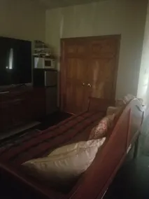 Large Group Home - Image 5