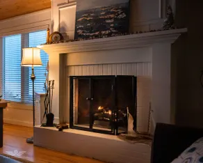 Amazing North Shore Sandy Beach Front Home! - Image 3