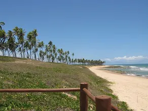 Villa escénica frente al mar - piscina desbordante y paisaje tropical - Image 3