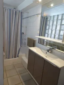 Large 2 Person Apartment with Air Conditioning & lovely private outdoor area - Image 2