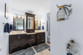 Uniquely charming Pet Friendly 2 Bed condo near the strip at Pointe Royale! - Image 5