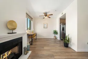 The Iris-Marina del Rey Getaway with A/C, Fast Wi-Fi & Serene Vibes - Image 2