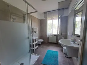 Small villa with garden, between the Dolomites and Venice. Ideal for families and groups - Image 2