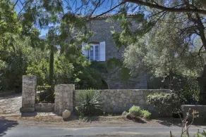 House with character - Image 5