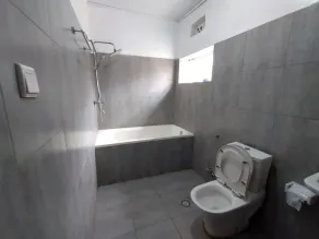 4Bed House- SmartTV- Garden- Pet & Family Friendly - Image 2