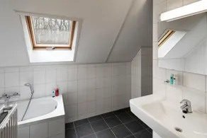 villa spacieuse et élégante - Image 4
