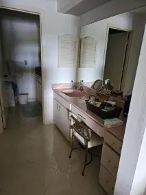 2/2 with a view! Beautiful birds and preserve water views. Minutes to the beach! - Image 2