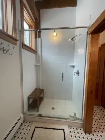 Beautiful Custom Built Timber Frame Home, Sleeps 11 - Image 5