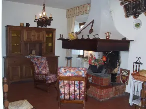 Entspannen Sie im Grünen in einer Villa mit Pool in der Nähe von Florenz - Image 3