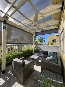 Modern 3 Bedroom Beachfront Villa - Image 4
