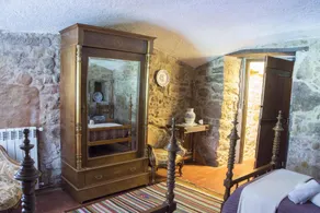 Ferme traditionnelle dans un environnement rural à seulement 10 km de Gérone. Pour 22 personnes. - Image 5