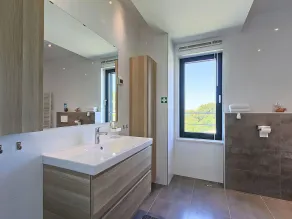 Villa with a wonderful view... - Image 4